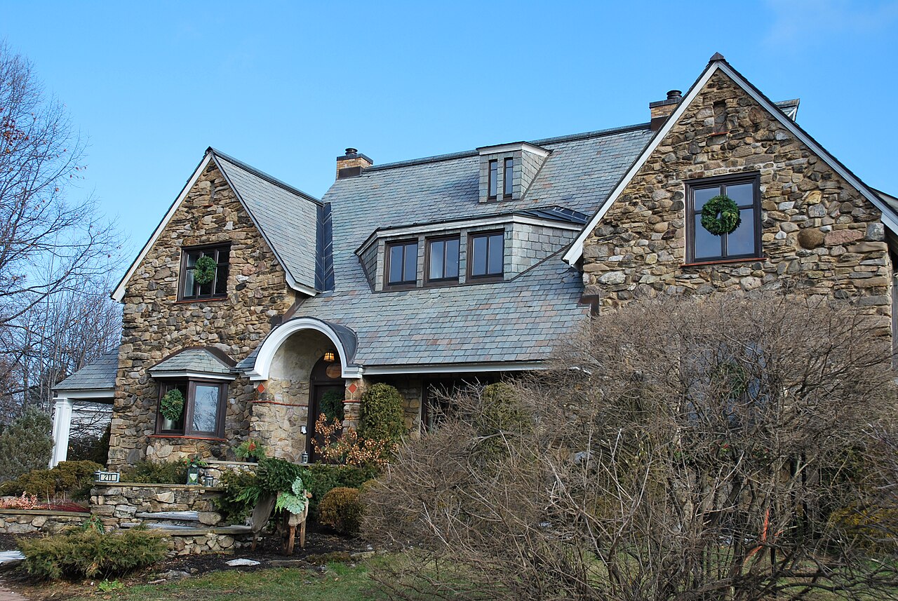 La ferme Maxwelton, maison ancestrale en pierre de la rue Oakridge, à Baie-D'Urfé