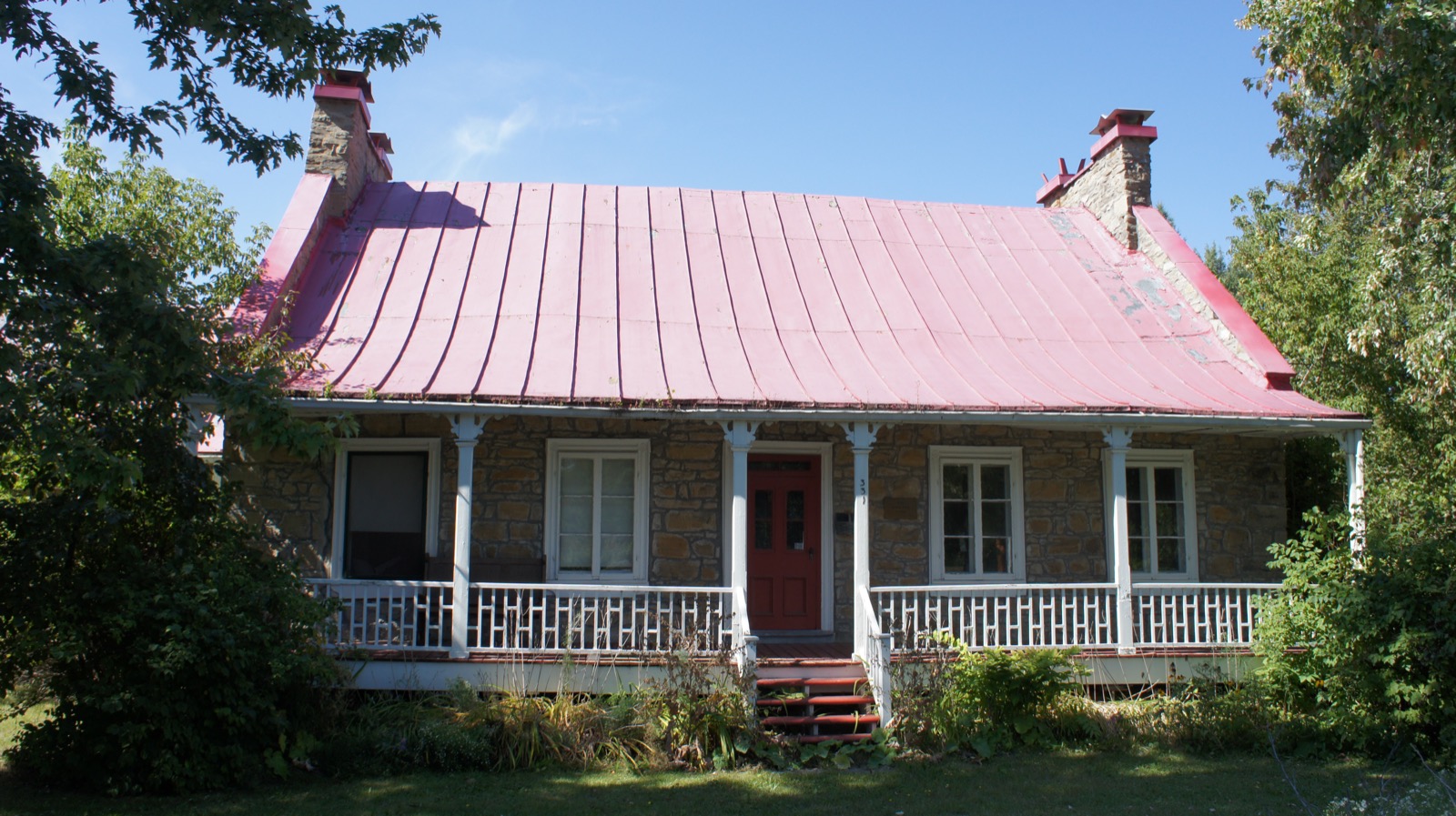La maison Abraham-Dubois, maison de pierre du début des années 1800 à Boisbriand